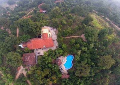 Kanha Earth Lodge
